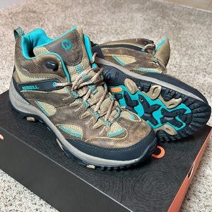 Merrell Women’s All Weather Boots- Waterproof